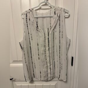 ❤️ XL sleeveless blouse
